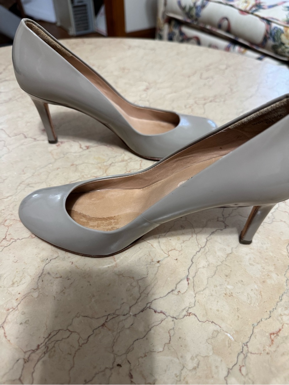 Ann Taylor Nude Patent Leather Mid-Heel Pumps 6